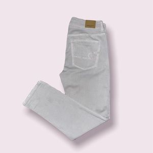 AMERICAN EAGLE OUTFITTERS | Kaki Grayish Stretch Mid Rise Jeans | Size: 2